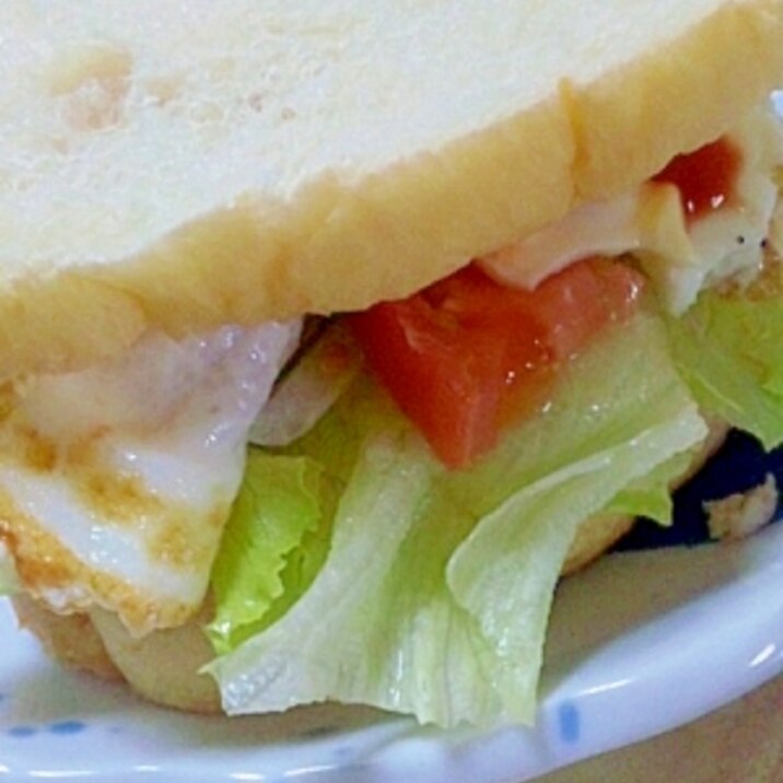 自家製食パンで作った中身ふしぎなサンドイッチ